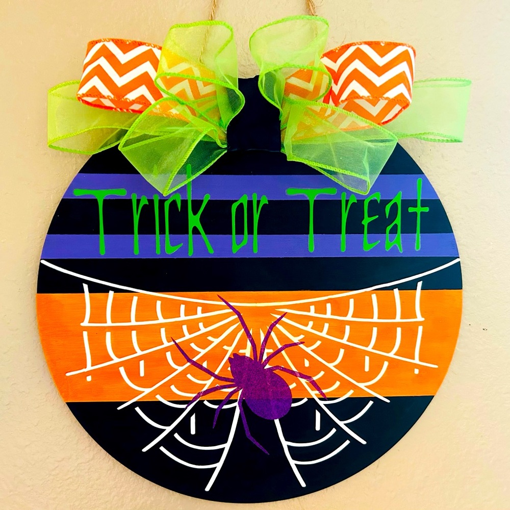 Trick-or-Treat Wooden Door Wall Hanging Sign Decoration Handmade 12x12
